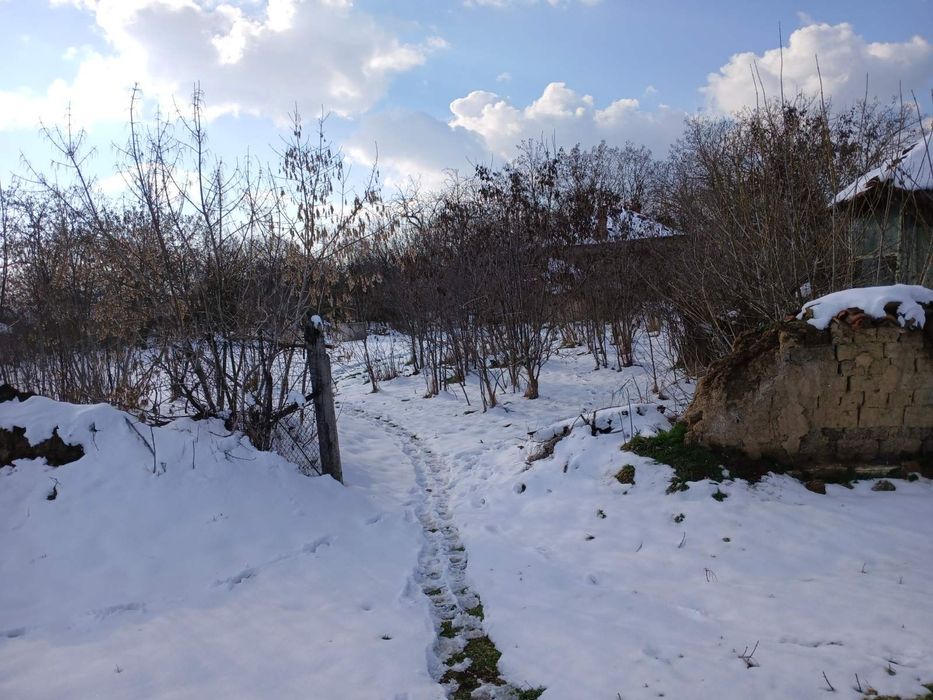 Продава стара къща с.Воденичане общ Стралджа