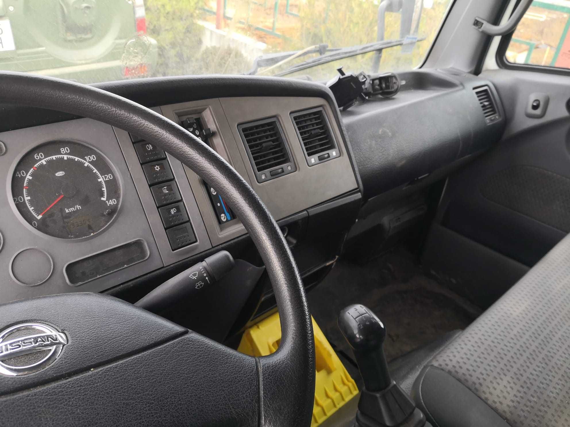 Nissan Atleon de vanzare