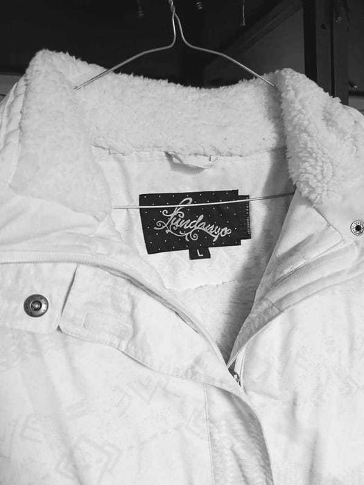 Geaca iarna/ski Fundango alba, marime L, foarte claduroasa