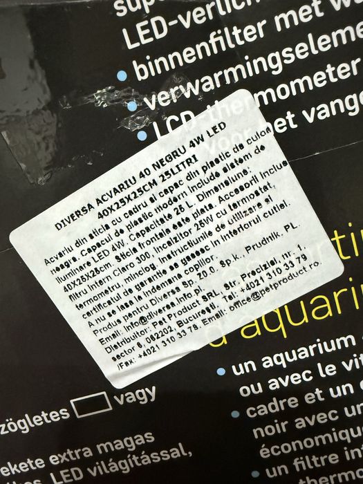 Acvariu dreptunghiular pesti. Incap 25L apa. Este nou.