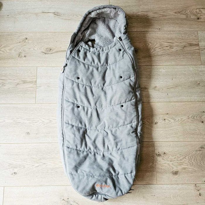 Оригинално CYBEX зимно чувалче за количка