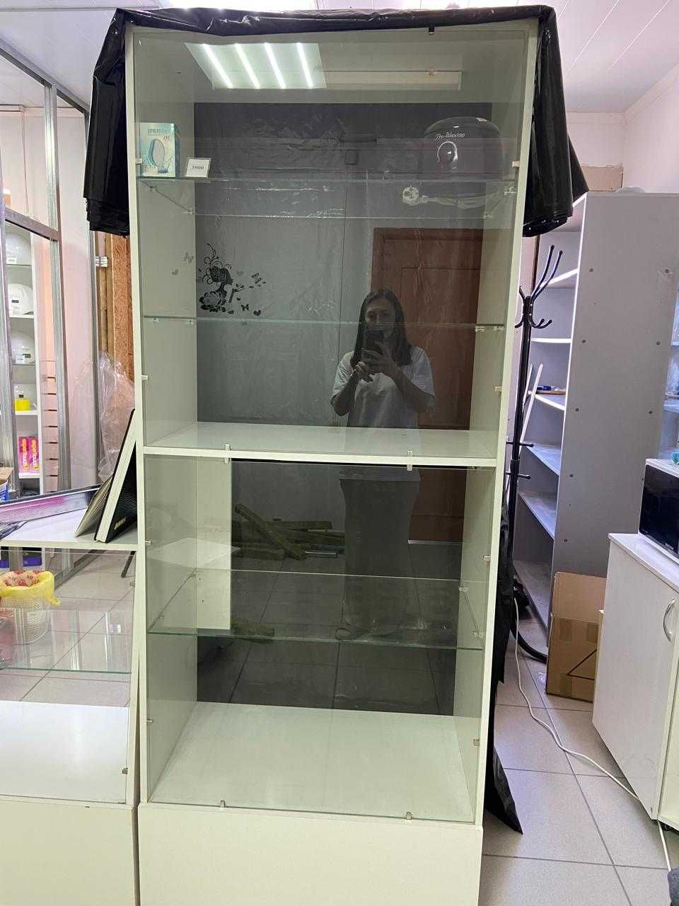 шкафы рабочие для товара