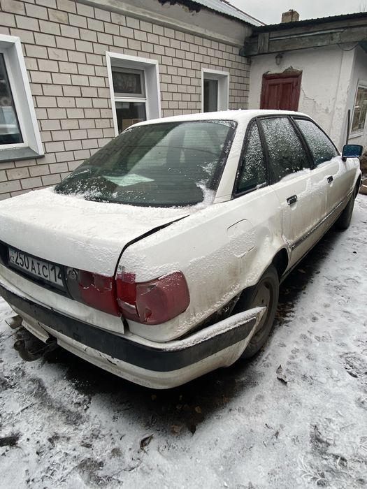 Машина ауди б480