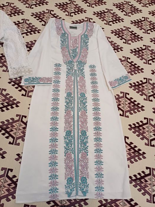 Платья из Мекке продаю