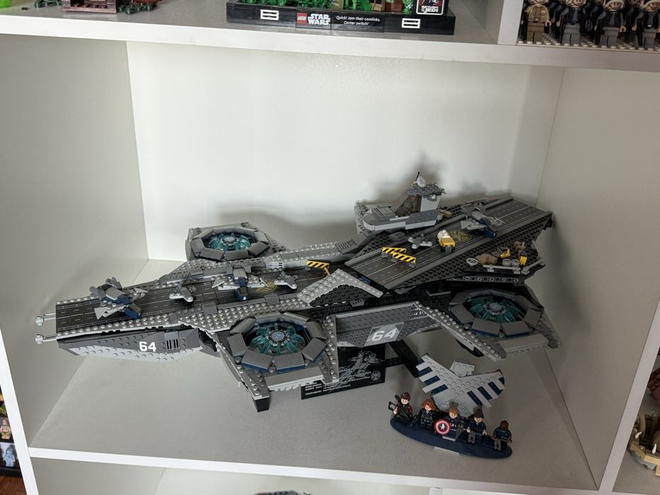 Lego Marvel Super Heroes 76042 Helicarrier