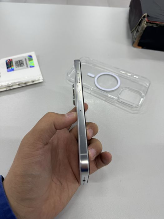 Iphone 16 pro max 256 gb  Silver