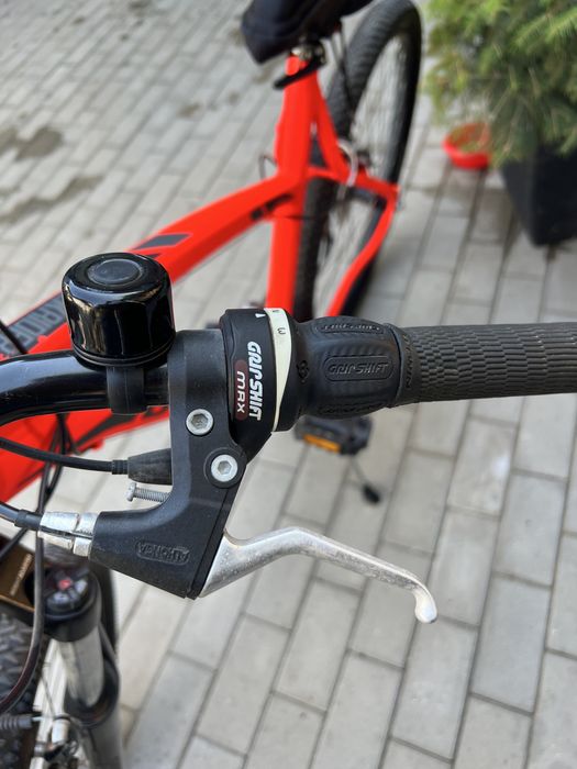 Bicicleta B'Twin Rockrider 340 Cadru L 26" NOUA