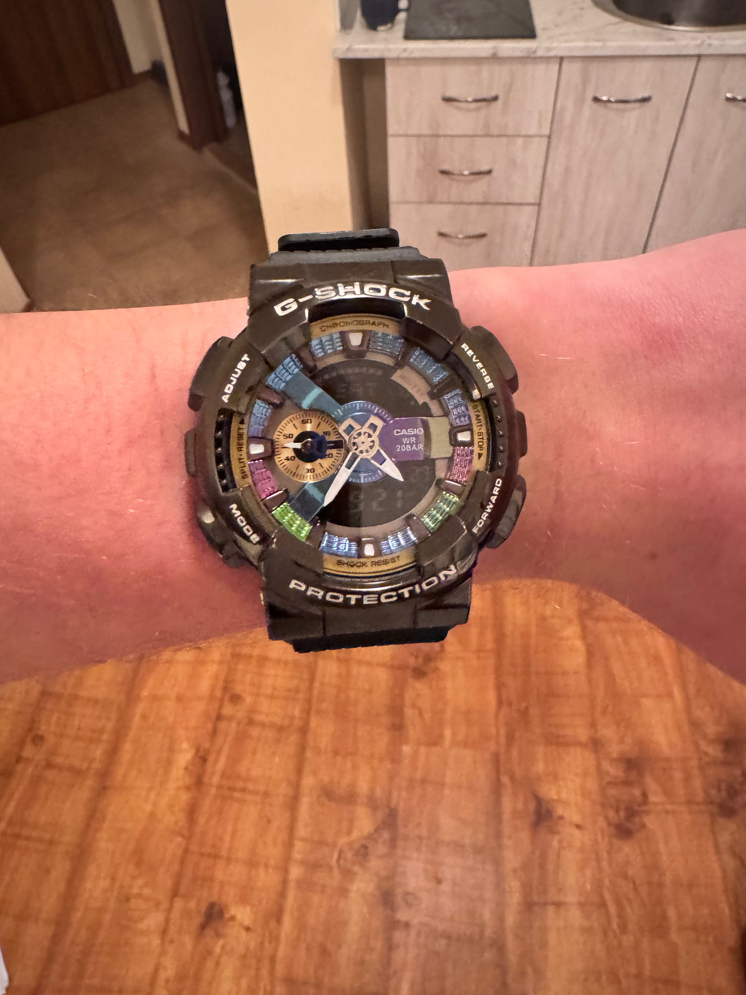 Часовник Casio G-Shock