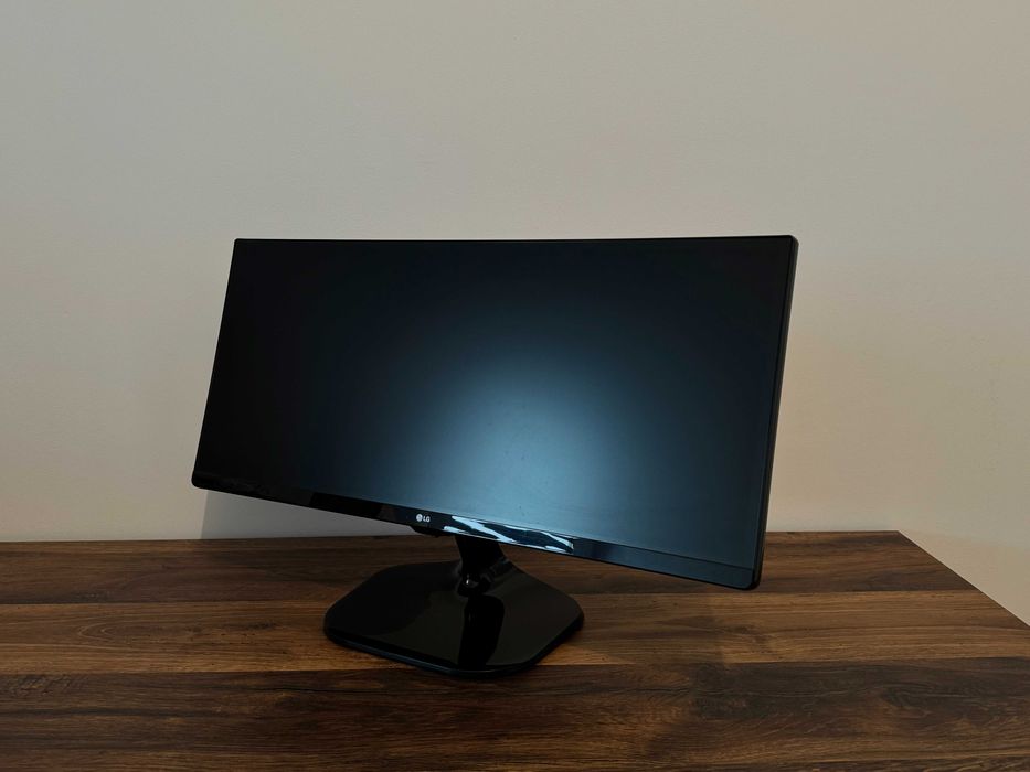 Monitor LG Ultrawide 25UM58 - P