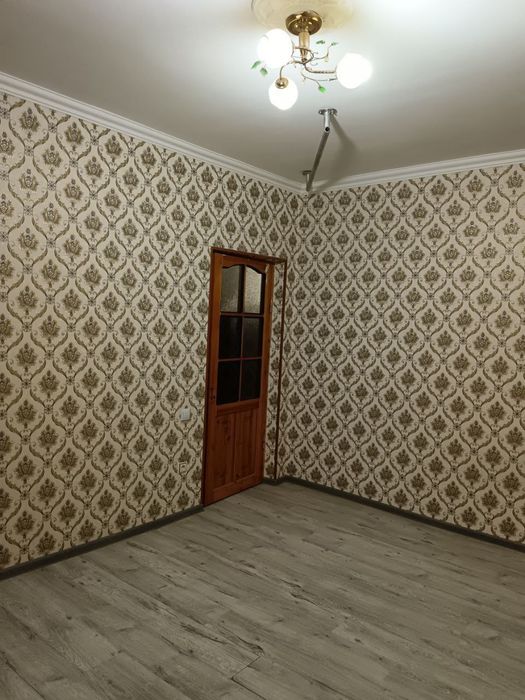 Продается 3х ком. квартира в М. Улугбекском р-н, поселок Улугбек