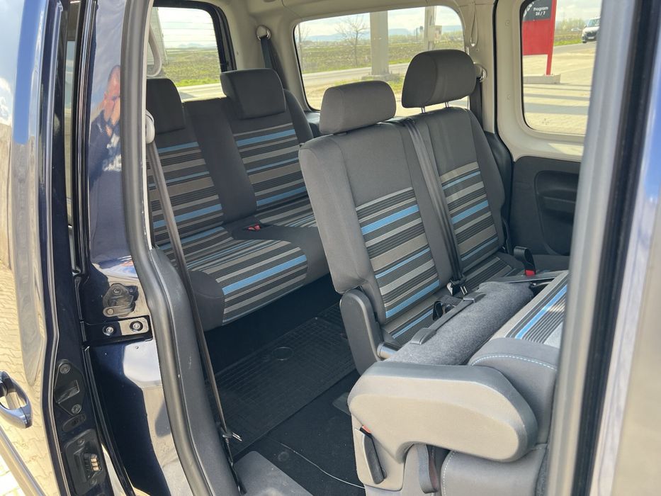 VW Caddy Maxi 7 locuri - 2.0 - 140 Cp - Euro 5