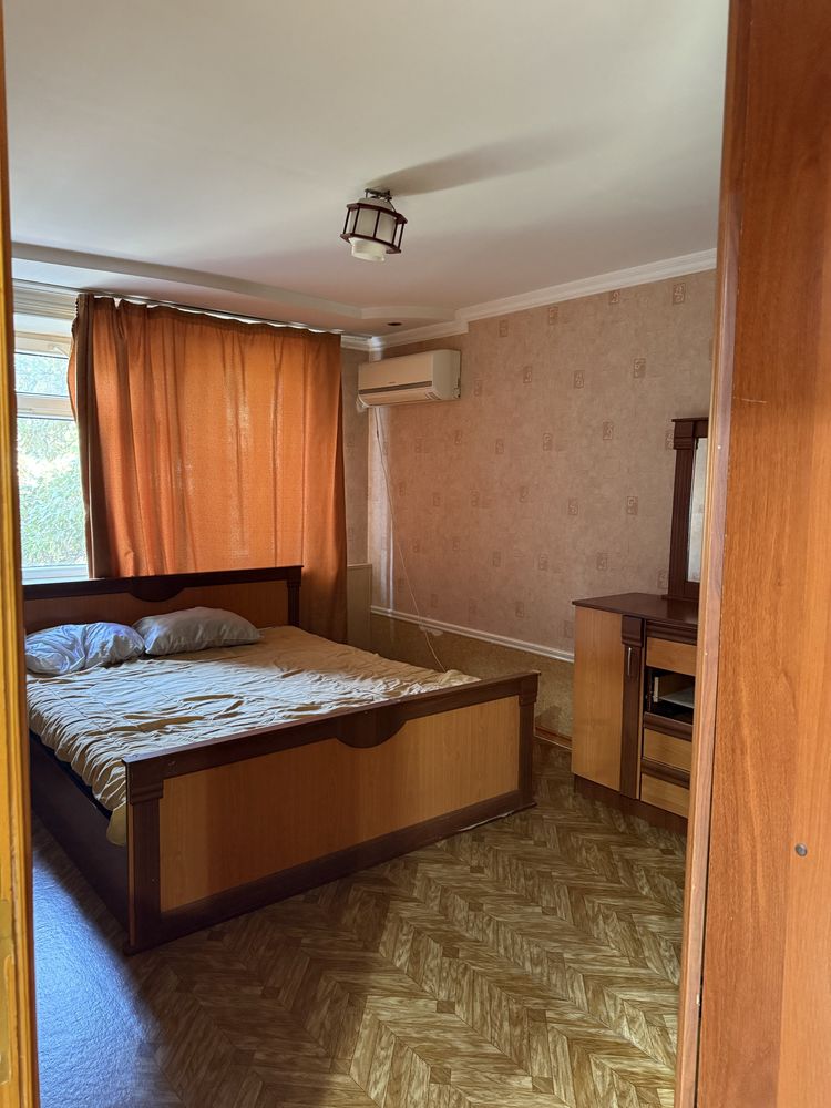 Сдается в аренду 3х ком.кв на 3 этаже Азиз базар