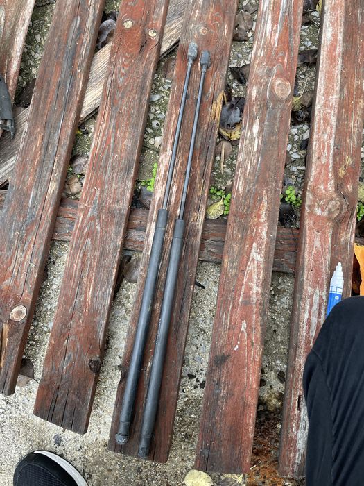 Амортисьори за преден капак Mercedes CLS W219/ E-class W211