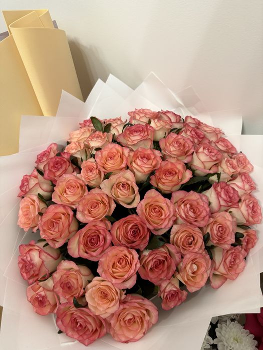 Свежий расокшный красивый букет