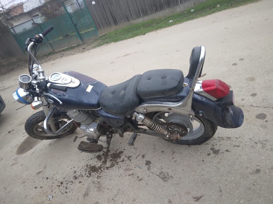 Vand motocicleta chopper