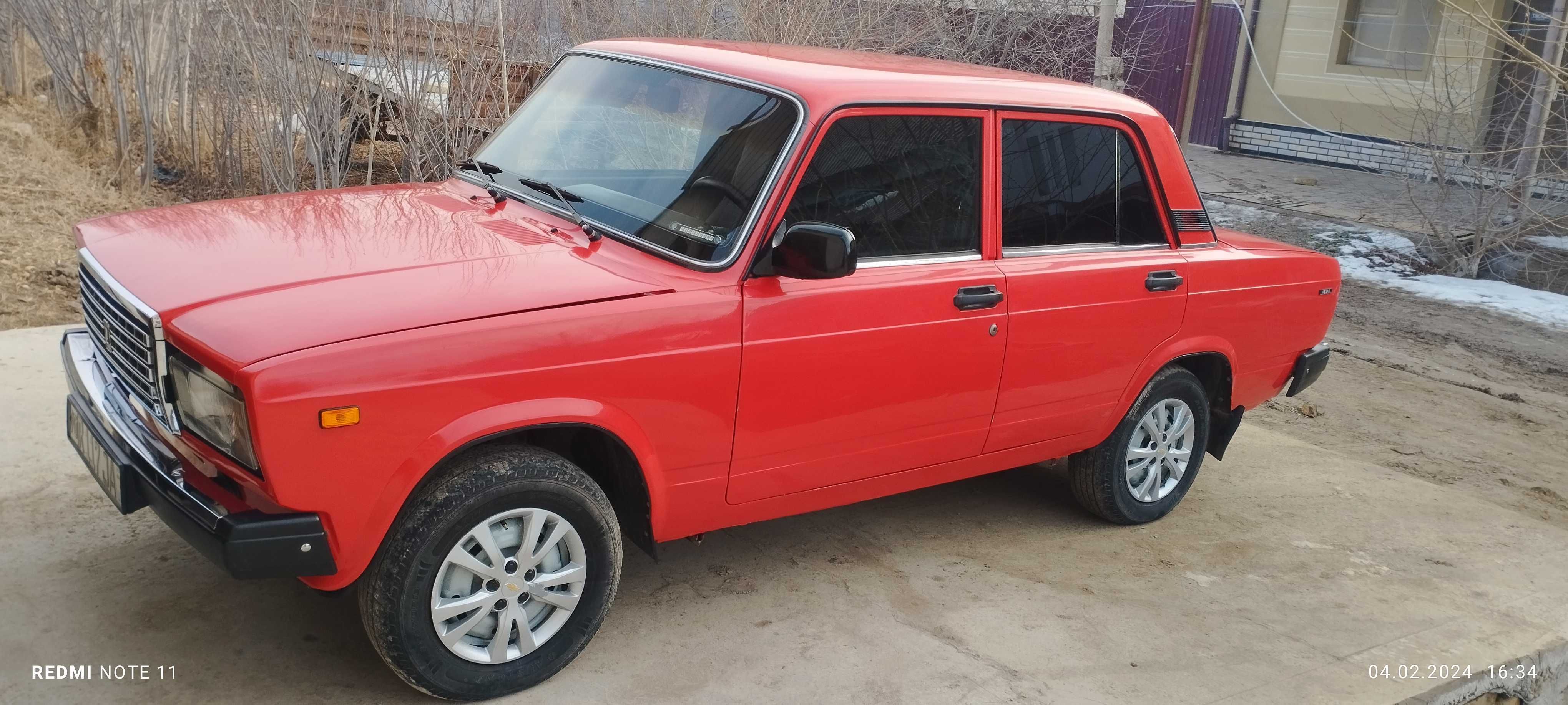 Vaz 2107 sotiladi