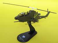 Amercom Helicopters Bell-AH 1S --1998 1:72