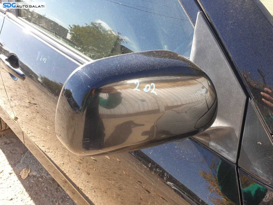 Oglinda Electrica Dreapta Pliabila Rabatabila Electric Toyota RAV4 XA30 2005 - 2013 Culoare 202