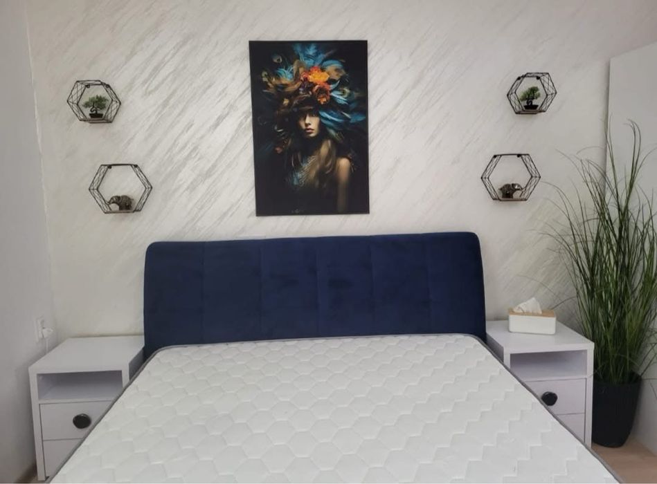 Inchiriez apart. cu o camera ultracentral disponibil din 17.10.2025!