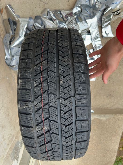 Зимние шины Vitour R21-22