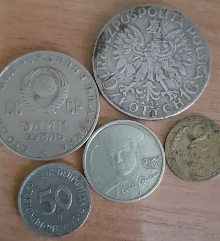 Коллекция из монет