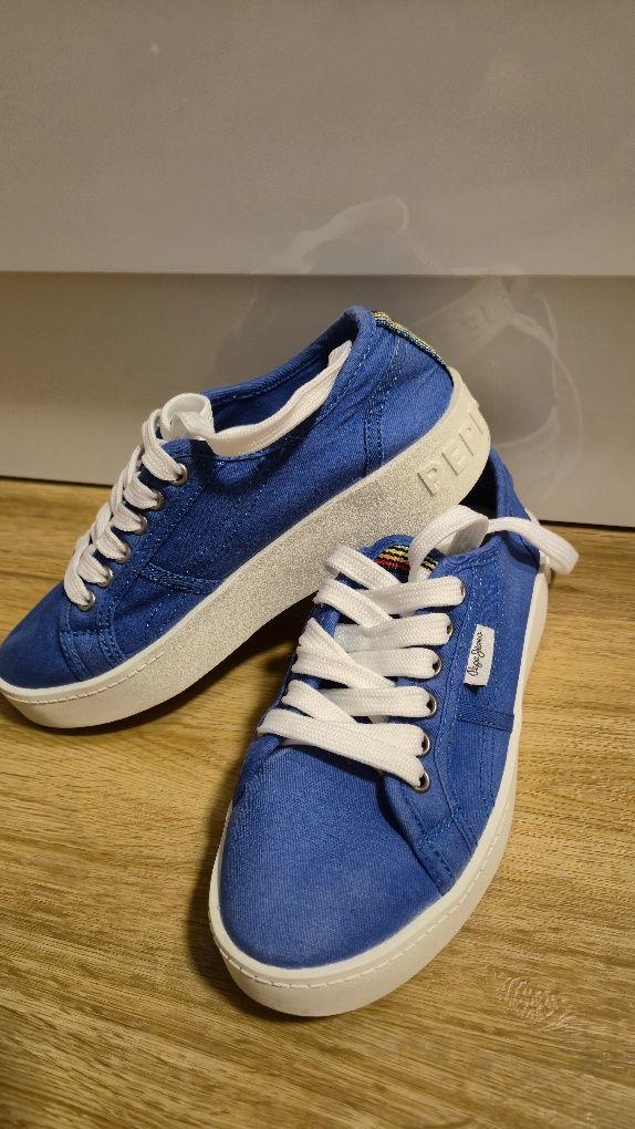 Pantofi Pepe Jeans 35