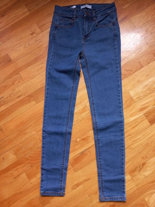 Брюки и джинсы на девочку