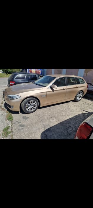 Dezmembrez bmw f10 f11 2010