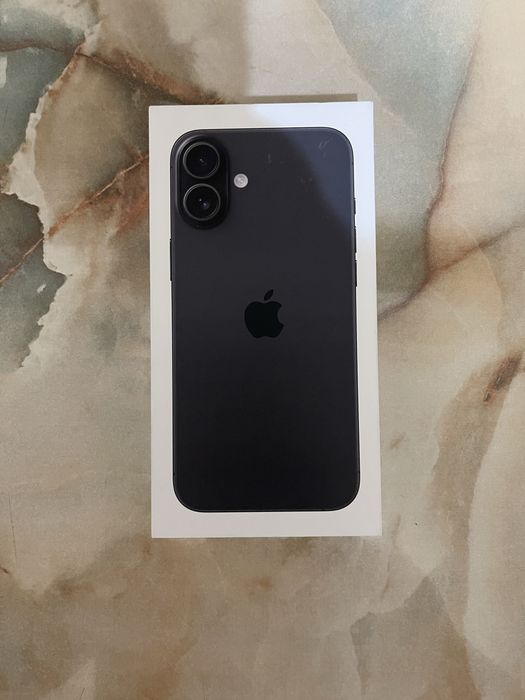 Продам новый Iphone 16 Plus на гарантии