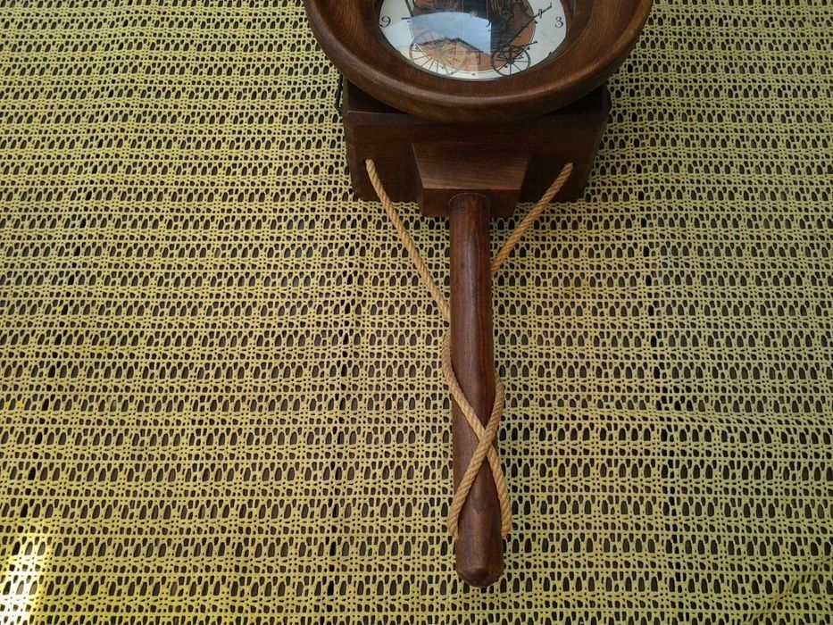 Ceas de Perete Vintage din Lemn, model deosebit