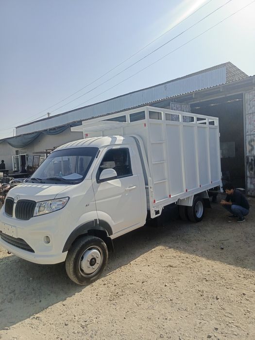 Продаётся шинарей фургон новый