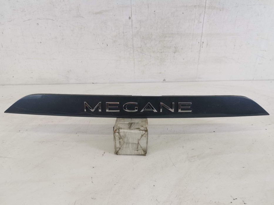 Орнамент Дръжка Заден Капак Рено Меган 4 / Renault Megane 4 [ - ] Комб
