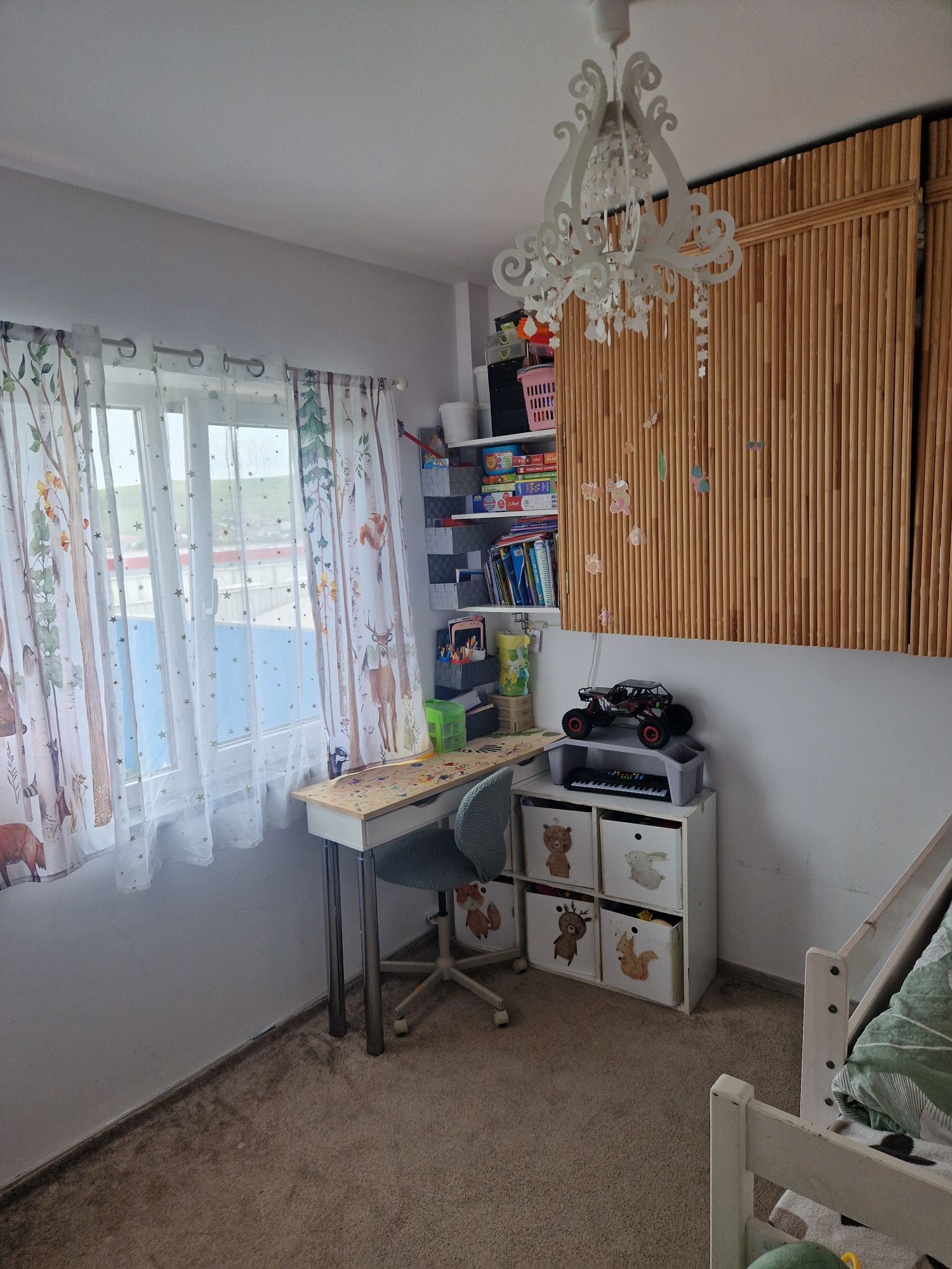 Persoana fizica Vand apartament