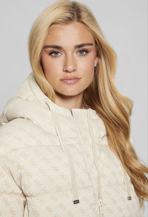 Дамско яке Guess