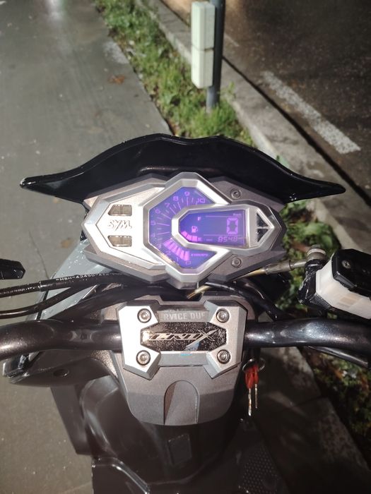 vand/schimb sym crox