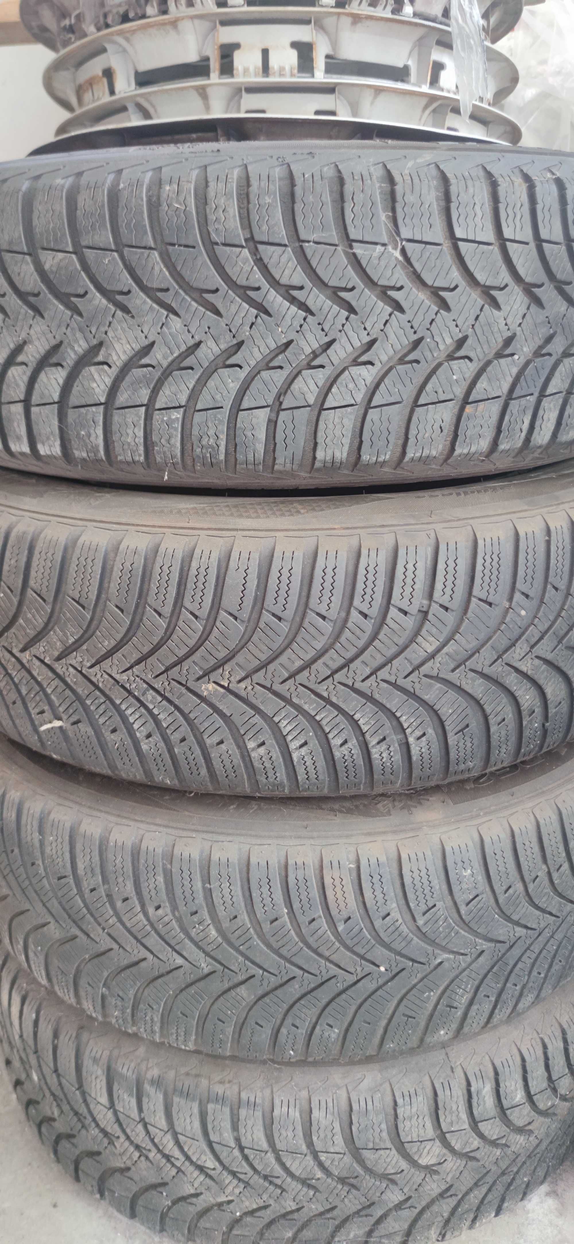 Set anvelope de iarna 185/65 R15