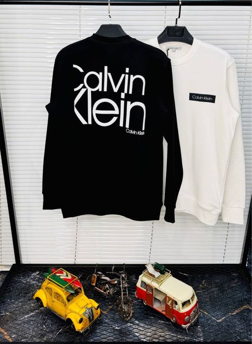 Hanorac C a l v i n K l e i n