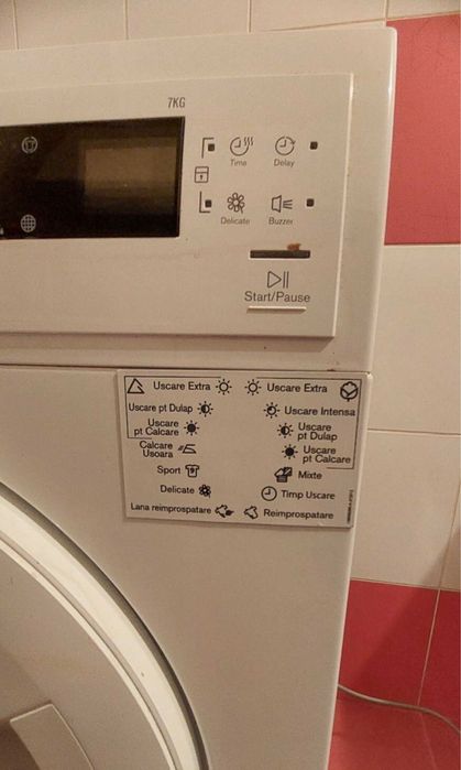 Uscator de rufe electric electrolux