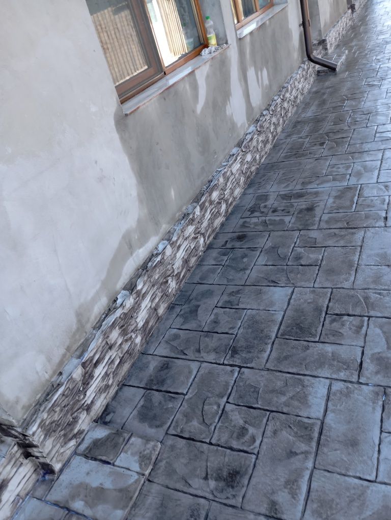 Beton amprentat și vertical