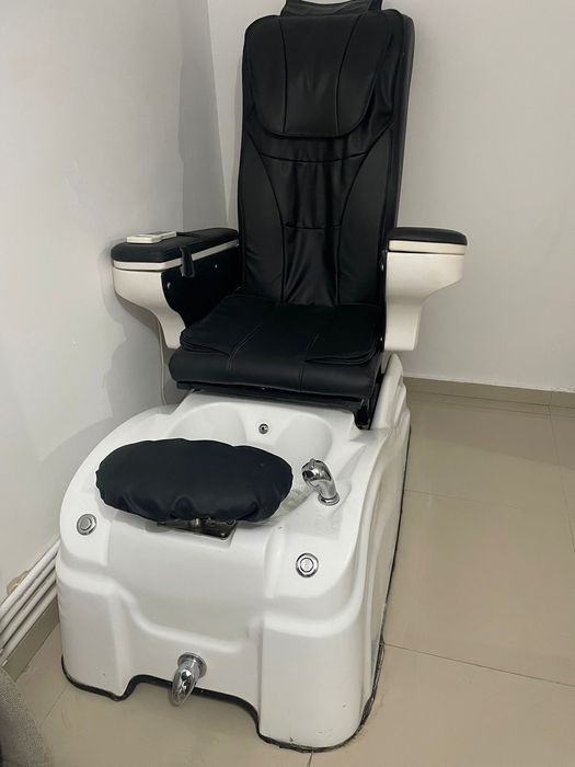 De vânzare – Scaun de pedichiură cu masaj!