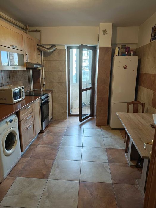 De inchiriat - Apartament 3 camere 68 mp | Calea Vacaresti