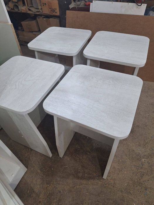 Продам табуретки