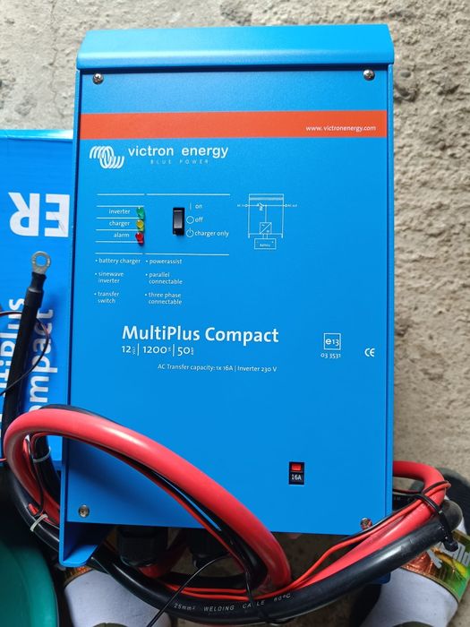 Invertor solis mini 2,5kw și inv victron MultiPlus Compact 12V/1200VA