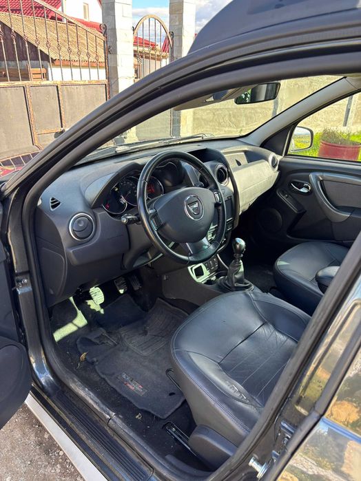 Dacia Duster, an 2016, motor benzina 1.2 TCE