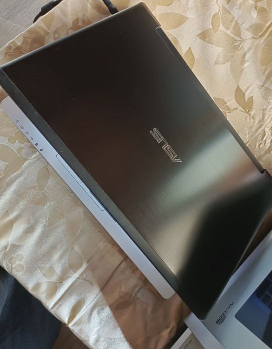 Продам ноутбук Asus / Асус