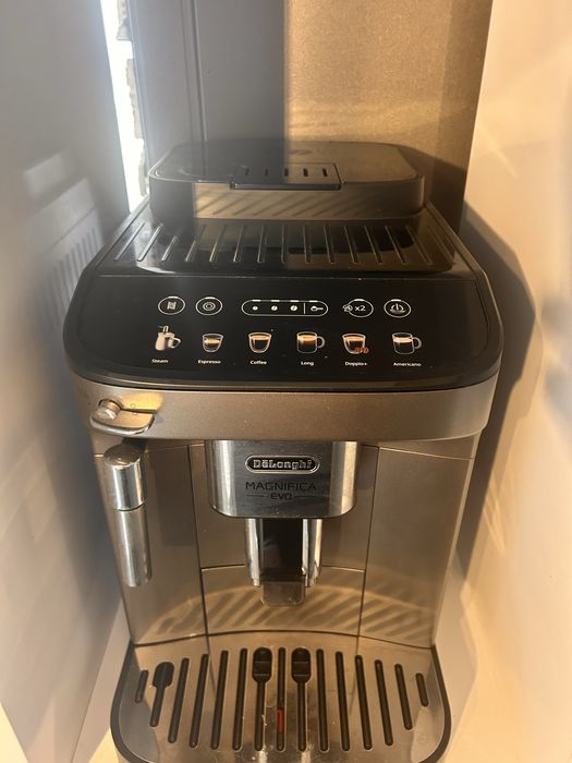 Delonghi Magnifica Evo