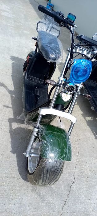 Scuter electric fara permis