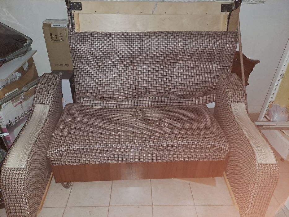 Продам диван раскладной