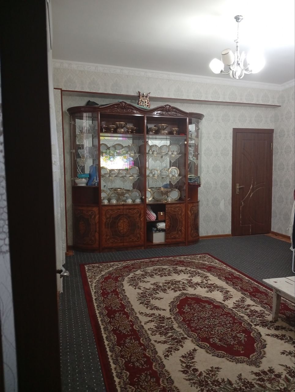 Новостройка Сергели 6а ориентир ст.метро Узгариш 450у.е Депозит