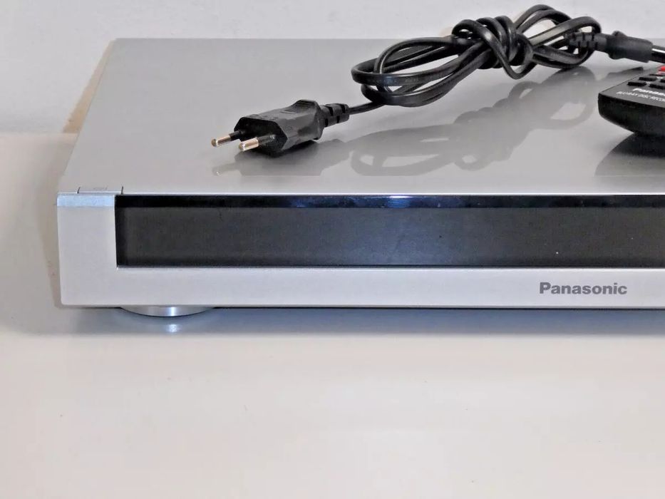 Panasonic DMR-BCT835EG ( silver )